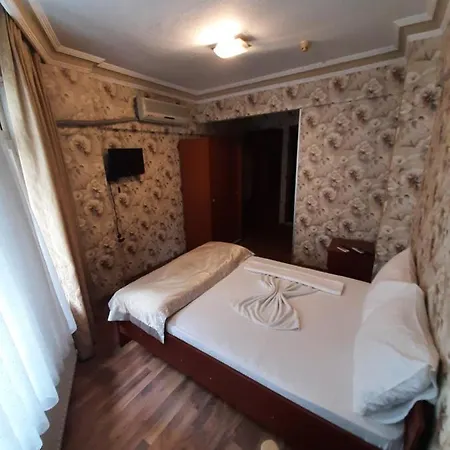 Old City Samil Otel 3*